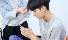 李宏毅最新爆料消息视频,揭秘娱乐圈不为人知的秘密